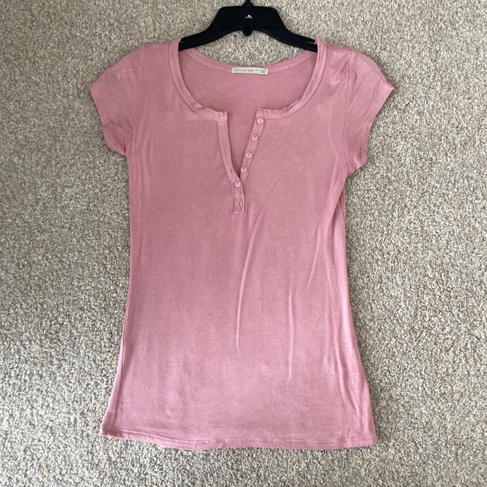 Blush, light weight, basic short sleeve, from fashion nova